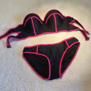 Bikini Two piece Color Block Swimsuit NWOT